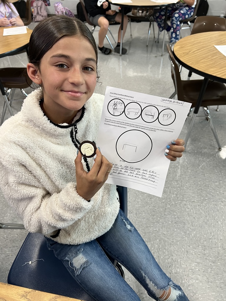 ELA students with Oreos