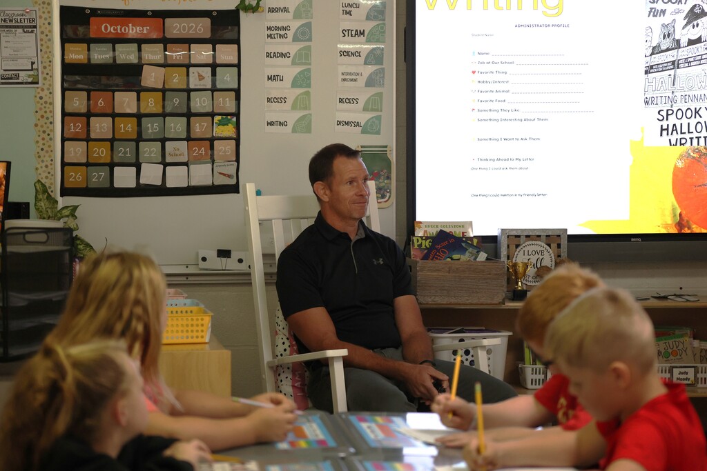 Admins come to talk to third grade about their jobs