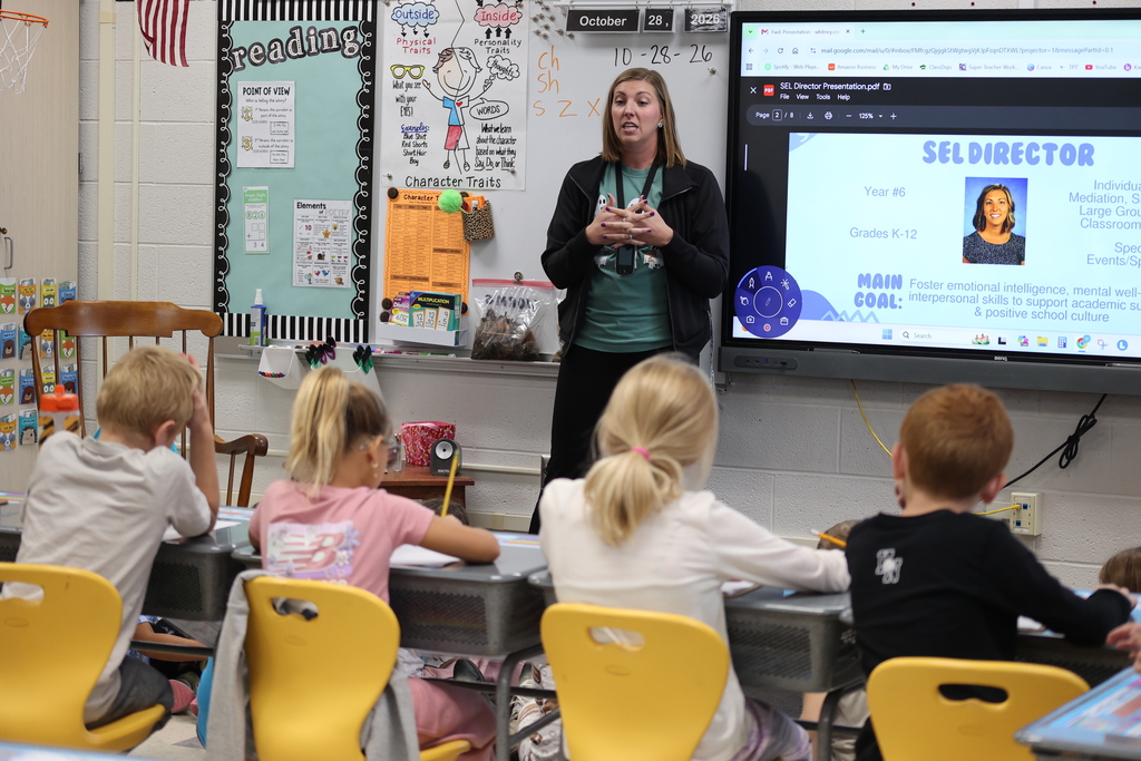 Admins come to talk to third grade about their jobs