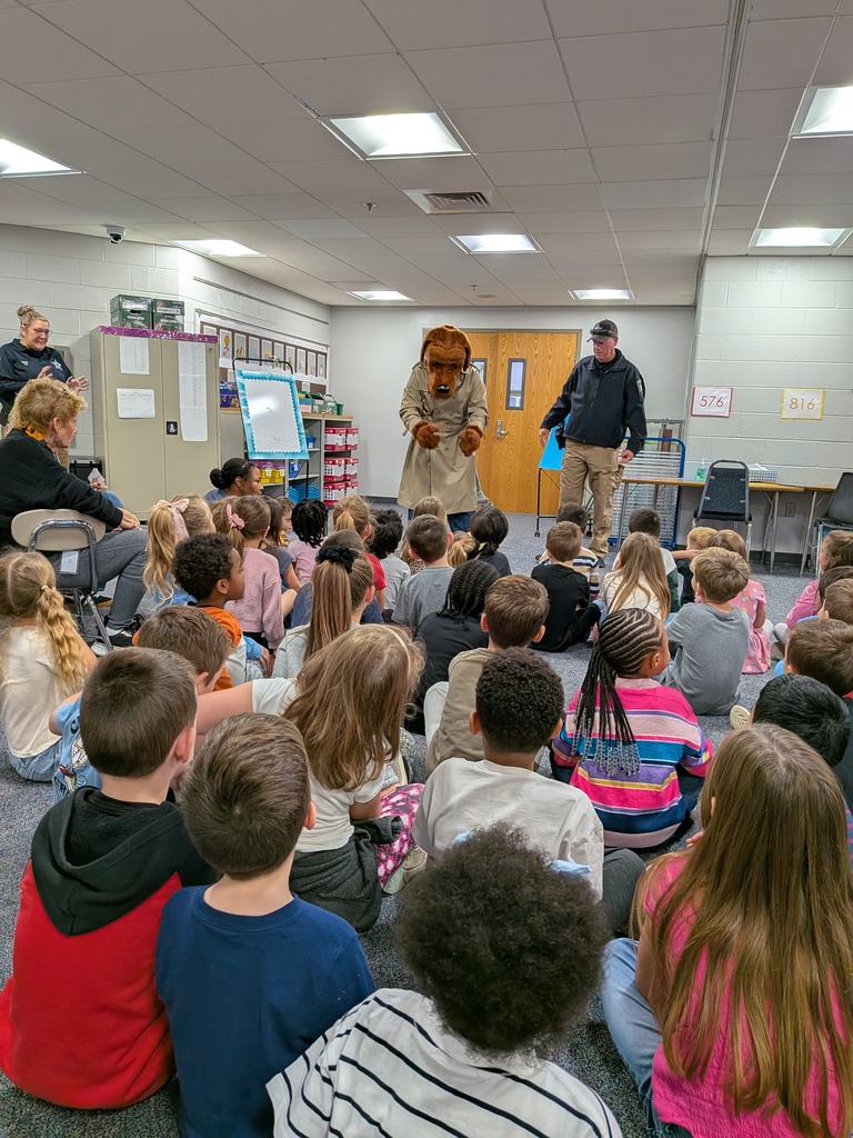 McGruff with kindergarten students