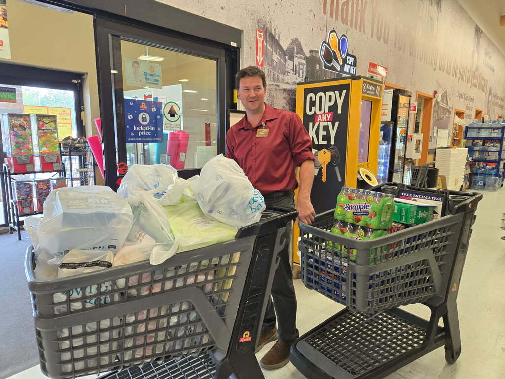 Shoprite Manager with donations