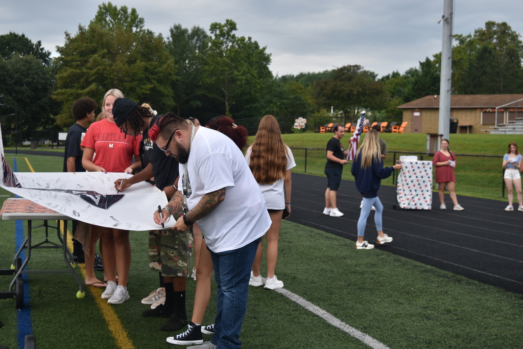 Students participating in the Laps of Legacy event at FHS!