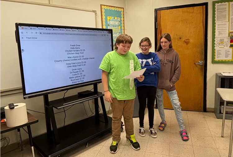 GHES 6th graders enjoyed collaborating in small groups to create restaurant names and menus! They used vivid adjectives to describe appetizing dishes while practicing descriptive writing.