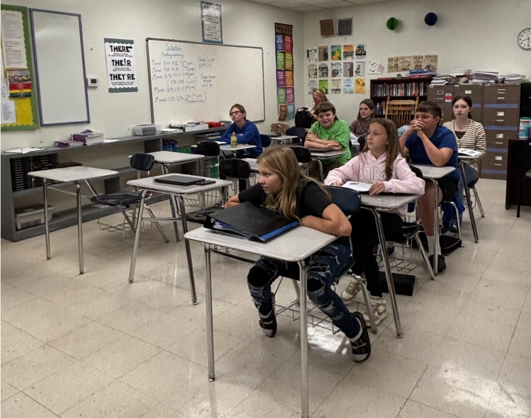 GHES 6th graders enjoyed collaborating in small groups to create restaurant names and menus! They used vivid adjectives to describe appetizing dishes while practicing descriptive writing.