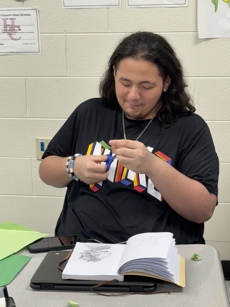 Students in Ms. Freyer's advanced stagecraft class prepare scale models based on famous scenes from plays. Students must use ratios to figure out how small or large they should make their stage and set pieces while also considering design elements and color theory. 