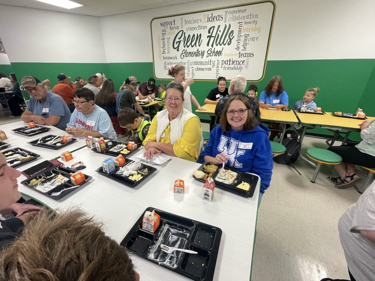 Thank you to everyone who joined us for our 1st-3rd grade Grandparents Day Breakfast!   The next Grandparents Day Breakfast will be on Tuesday, September 23rd for 4th-8th grade!   A huge thank you to our Kitchen Staff they always do an amazing job!! 