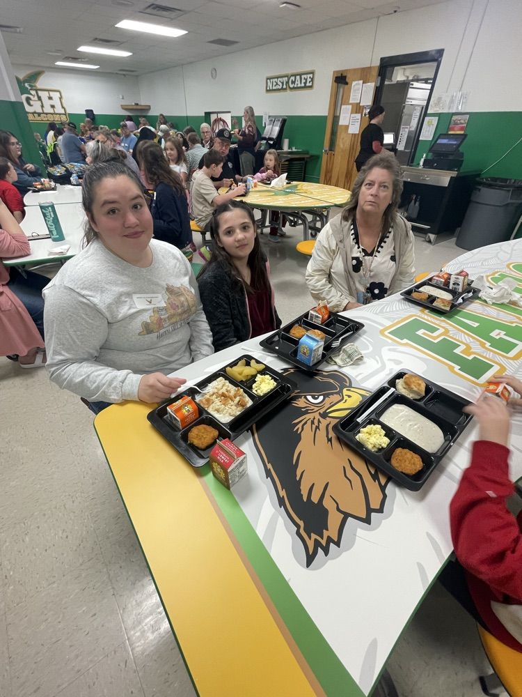 Thank you to everyone who joined us for our 1st-3rd grade Grandparents Day Breakfast!   The next Grandparents Day Breakfast will be on Tuesday, September 23rd for 4th-8th grade!   A huge thank you to our Kitchen Staff they always do an amazing job!! 