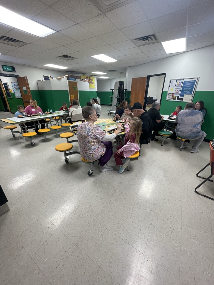 Thank you to everyone who joined us for our 1st-3rd grade Grandparents Day Breakfast!   The next Grandparents Day Breakfast will be on Tuesday, September 23rd for 4th-8th grade!   A huge thank you to our Kitchen Staff they always do an amazing job!! 