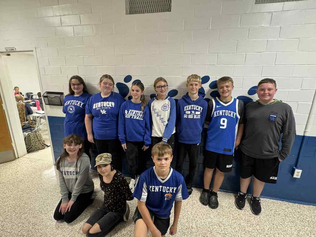 Gear Up Spirit Week Day 4 - College/Military Day