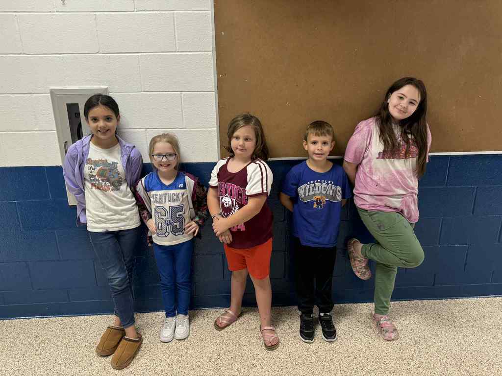 Gear Up Spirit Week Day 4 - College/Military Day