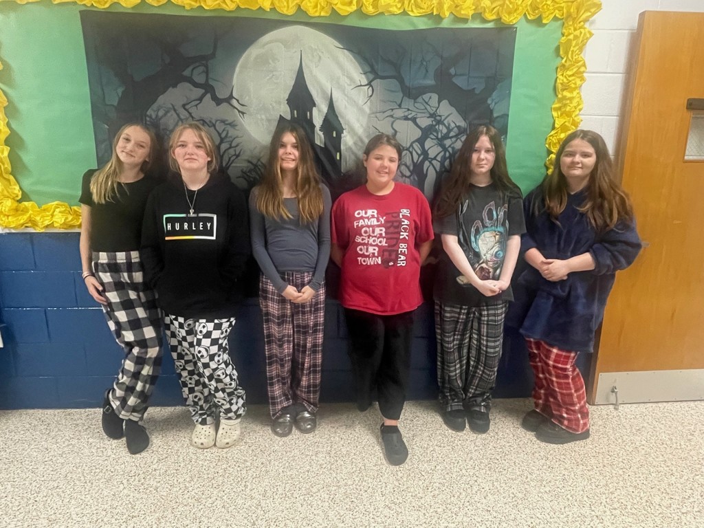 Gear Up Spirit Week Day 5 - Pajama Day