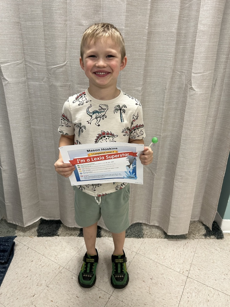 GHES kindergarteners, Mason Hoskins, Liam McGinnis, and Easton Whitehead completed a level of their Lexia program. We are so proud of their hard work. Way to go, superstars! 🤩