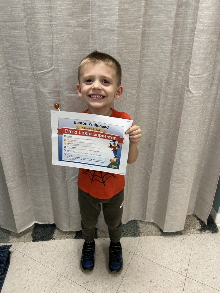 GHES kindergarteners, Mason Hoskins, Liam McGinnis, and Easton Whitehead completed a level of their Lexia program. We are so proud of their hard work. Way to go, superstars! 🤩