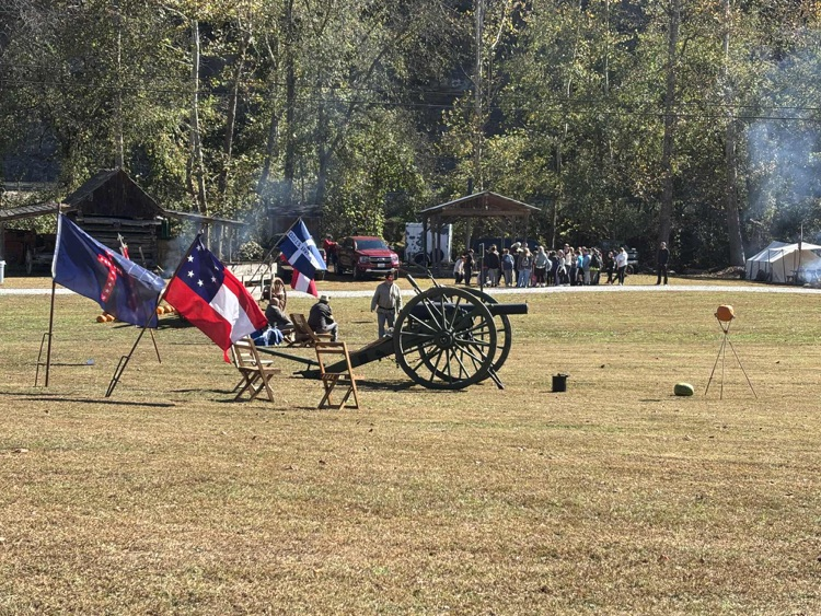 GHES 5th&6th grade students visited the Battle of Leatherwood on Friday. Students got to see and participate in activities that were based in a historical setting during the American Civil War (1862).