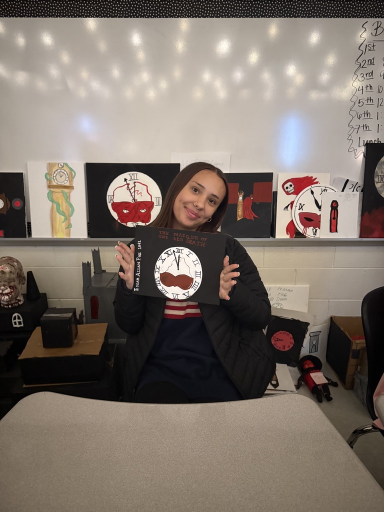 Students in Mrs. Bowling’s English classes presented projects that they created over the story “The Maque of the Red Death” by Edgar Allan Poe. Students were tasked with recreating a symbol from the story, sharing their product with the class, and explaining the significance of the symbol. 🎭📖