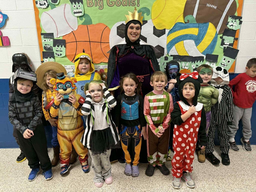 Friday, October 31st-SAY BOO TO DRUGS! Pics