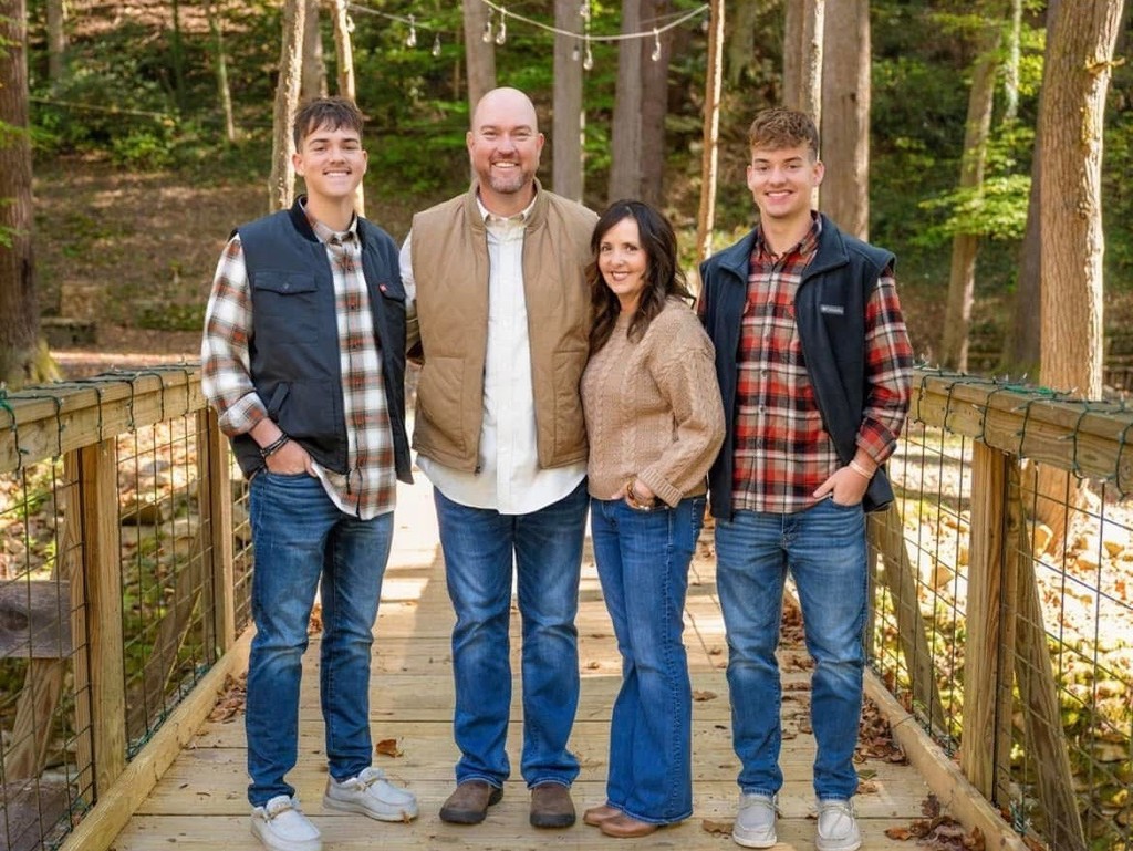 Robert Simspon will be the new principal at Wallins Elementary School. Simpson and his wife April are  shown here with their sons, Evan, left, and Ethan. 