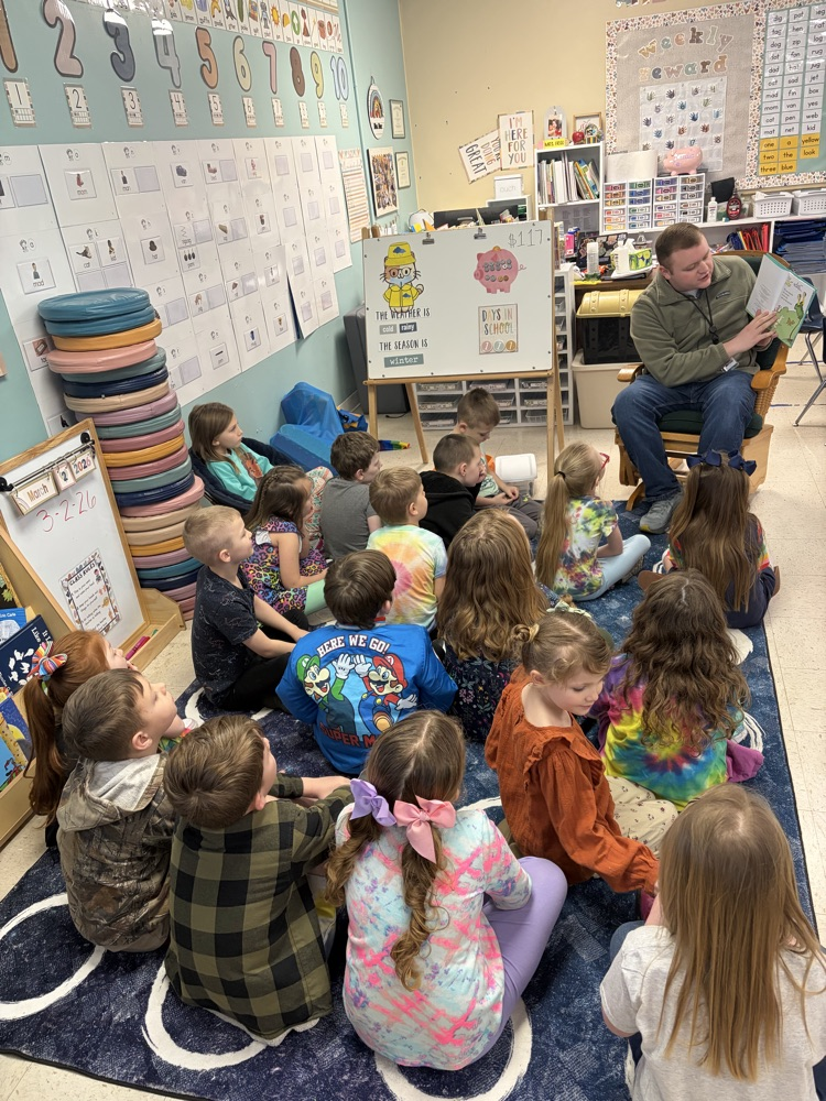 📚✨ A big thank you to our special guest reader, Stephen Daniel, for sharing his time and reading to our PreK–4th grade students in celebration of Read Across America! 🌟