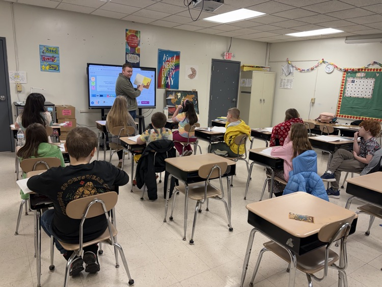 📚✨ A big thank you to our special guest reader, Stephen Daniel, for sharing his time and reading to our PreK–4th grade students in celebration of Read Across America! 🌟