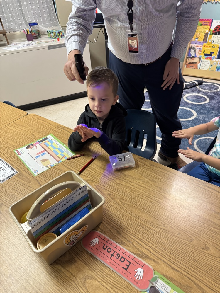 Kindergarten students learned the correct way to wash their hands during the 4-H program.