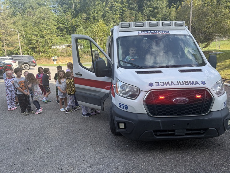 🚑
