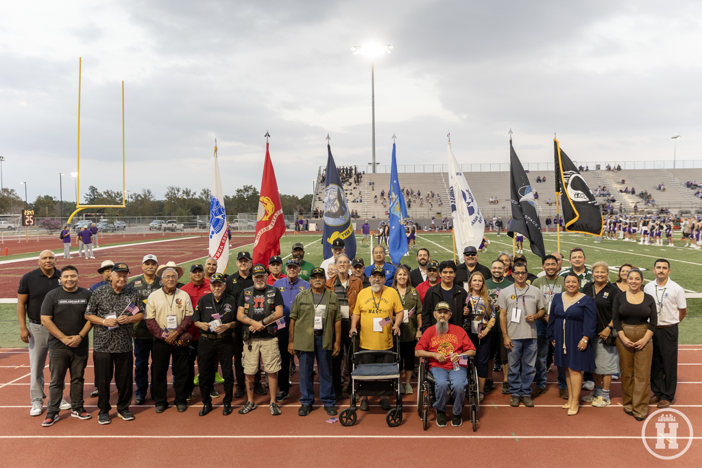 We honored our Veterans with a heartfelt ceremony at Harlandale Memorial Stadium during our last regular home game of the season. Thank you to all the veterans who joined us—your service means the world to our community!