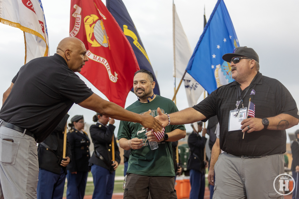 We honored our Veterans with a heartfelt ceremony at Harlandale Memorial Stadium during our last regular home game of the season. Thank you to all the veterans who joined us—your service means the world to our community!