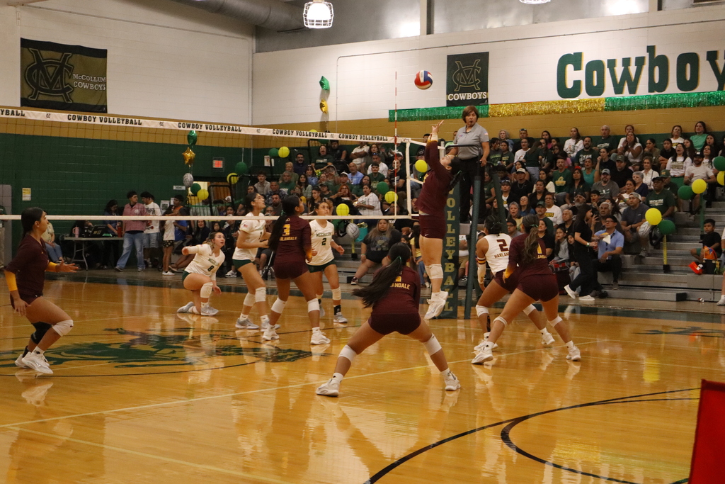 Volleyball Frontier Bowl Game
