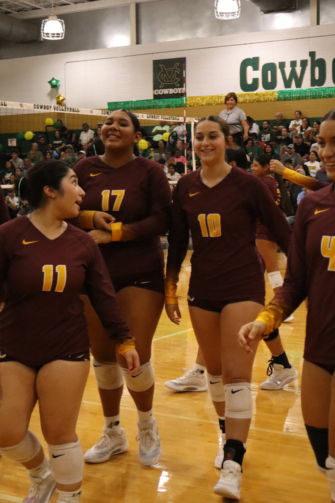 Volleyball Frontier Bowl Game