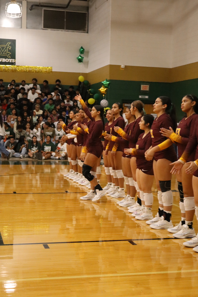 Volleyball Frontier Bowl Game