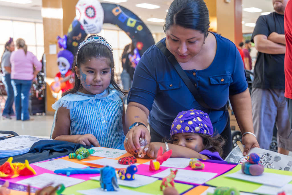 Harlandale ISD District Family Night