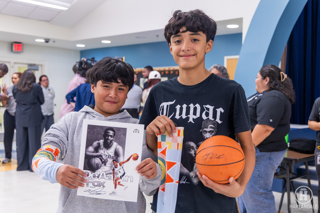 Sprus Fox Thanksgiving Harlandale ISD