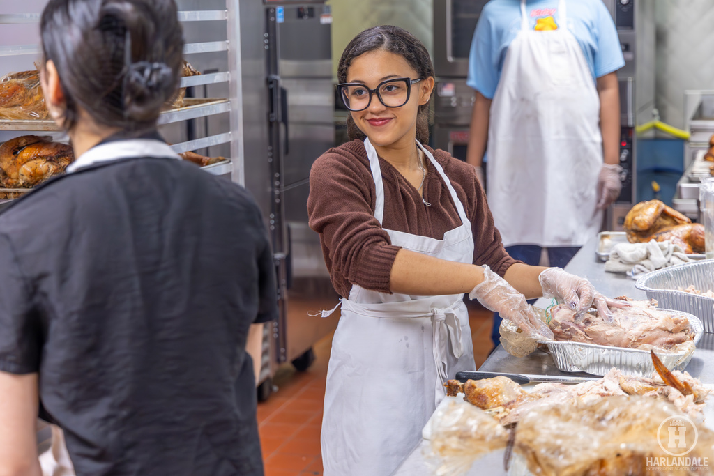 Harlandale ISD Culinary Students