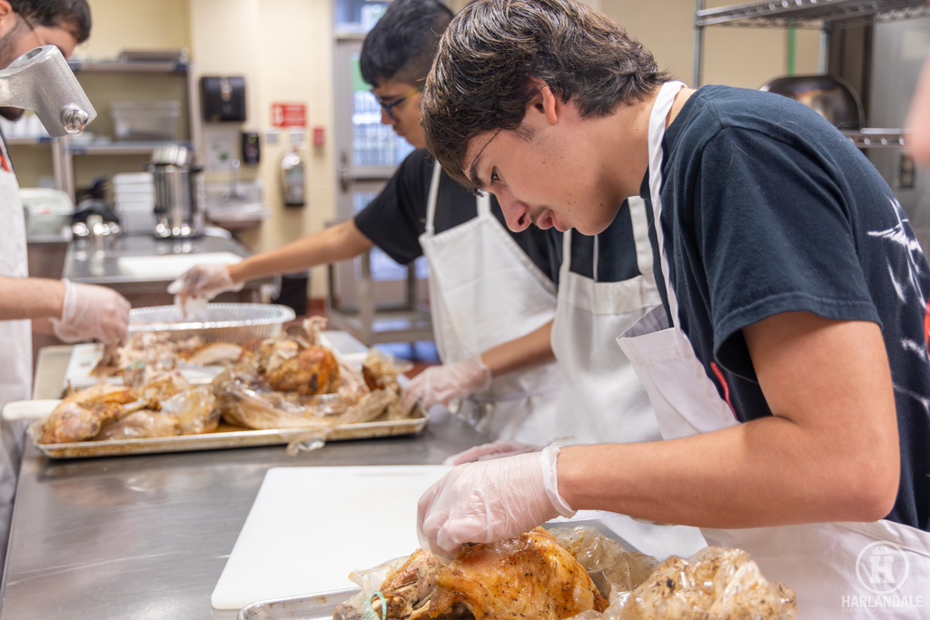 Harlandale ISD Culinary Students