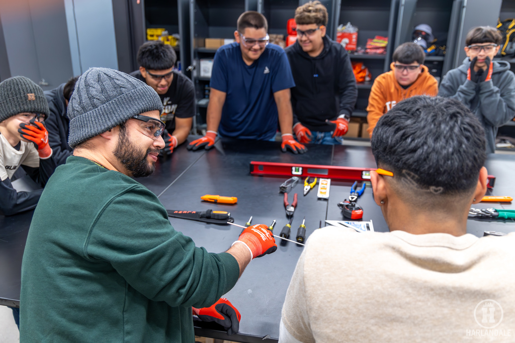 Harlandale_ISD_CTE_Tour