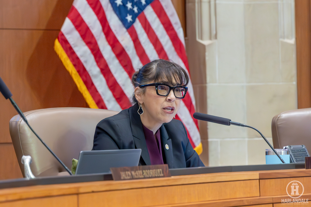 COSA Harlandale ISD Superintendent of the Year Soto