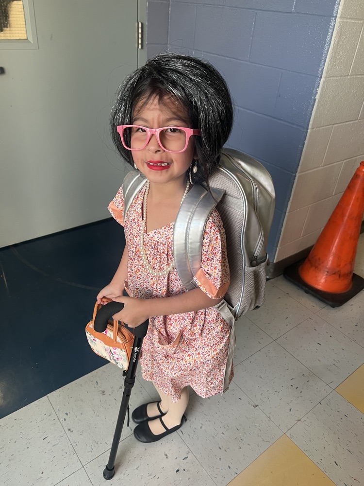 dress like you’re 100 years old! 