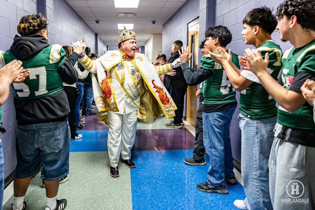 260130 Rey Feo Visits-38