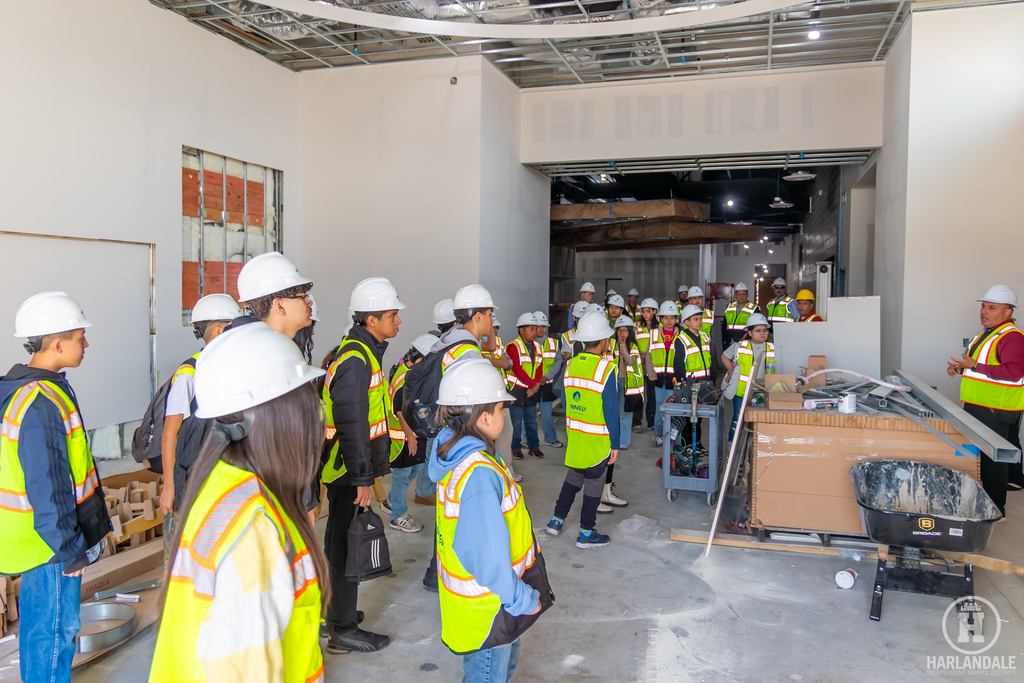 Harlandale ISD Student Advisory Committee New Arena Tour
