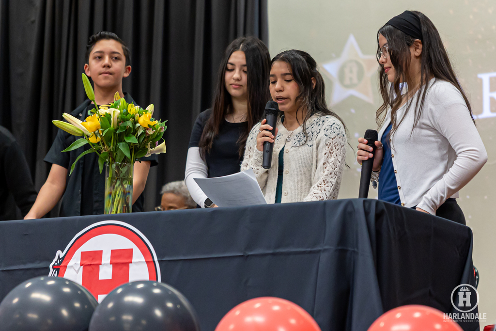 260304 District Teacher of the Year-4