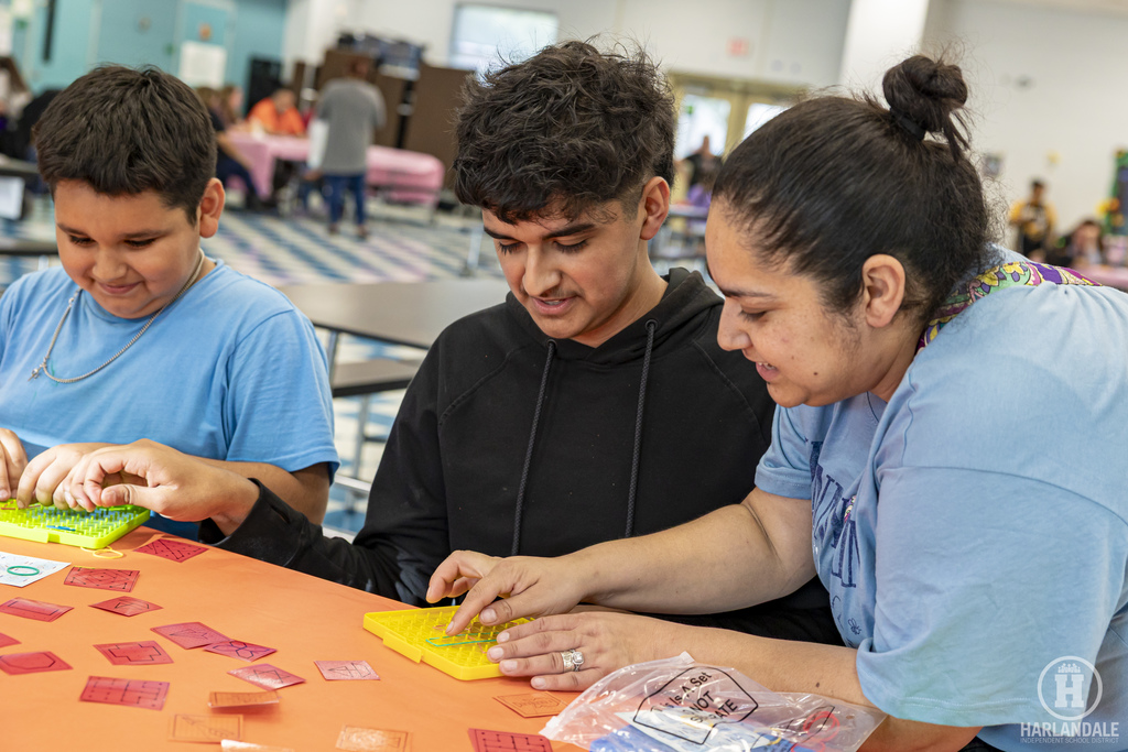 260312 Bellaire Math Night-5