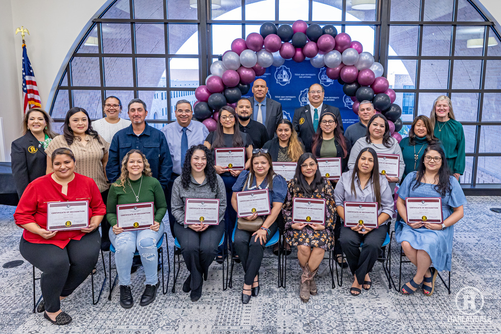 260318 Texas A&M La Familia-71