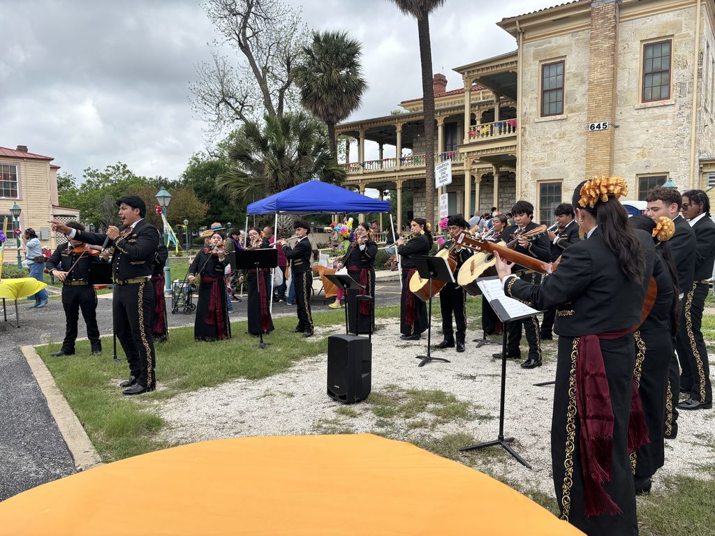 Mariachi Performances