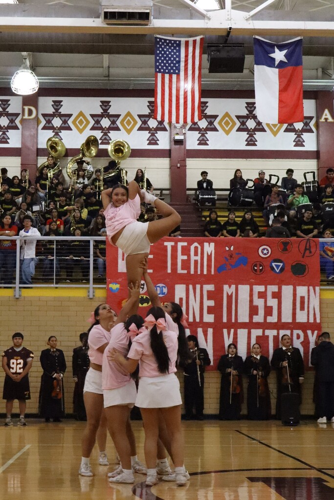 Pep Rally-Marvel vs DC