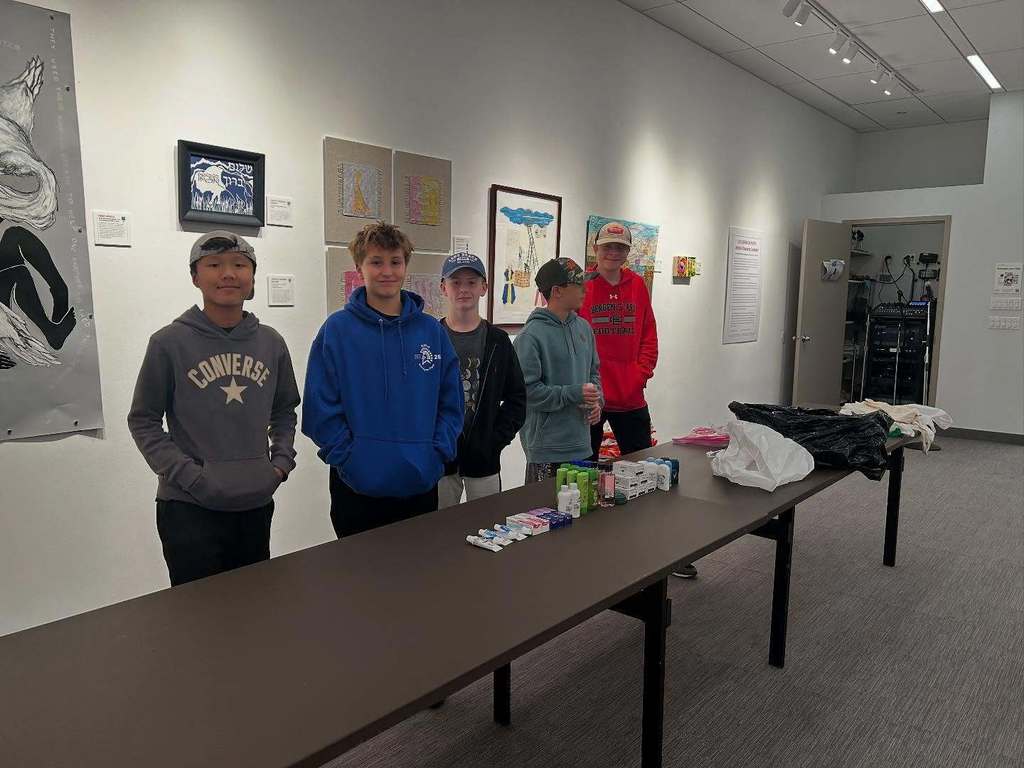 8th Graders Visit the Soup Kitchen as a part of HP Project Pride