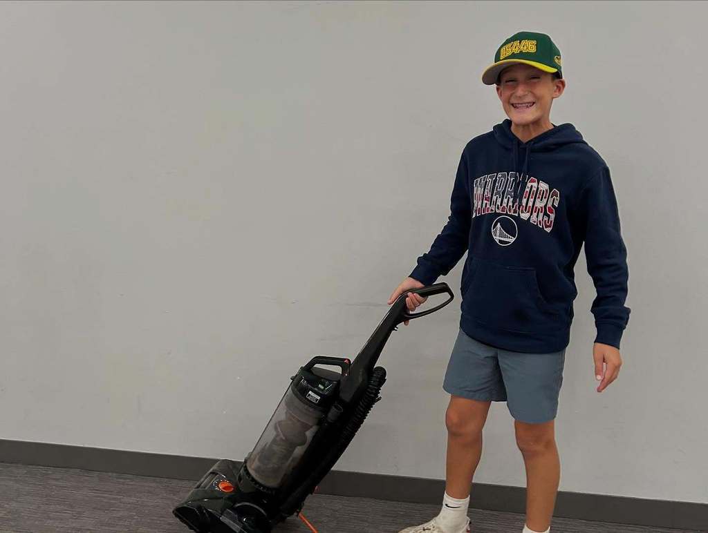 8th Graders Visit the Soup Kitchen as a part of HP Project Pride