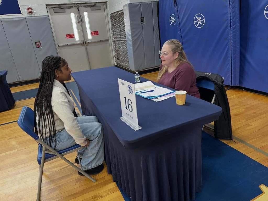 First HP “Future Fair” a Huge Success!  Our 8th-grade students had an amazing opportunity to explore a variety of career paths and industries, thanks to our fantastic HP parents and community members. Students rotated through different stations based on their interests and participated in mock interviews, gaining valuable insights for their future careers. A heartfelt thank you to our volunteers for dedicating their time and effort with our students!  Special shoutout to Ms. Colon and Ms. Weber for their incredible preparation and planning leading up to this dynamic event! 