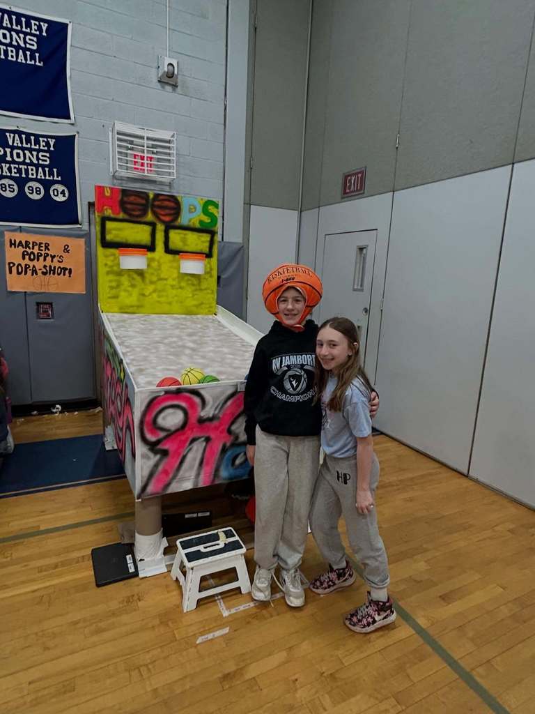 Students enjoy the 5th grade Cardboard Carnival.