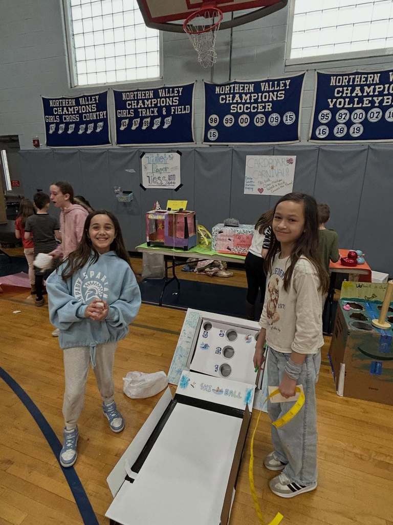 Students enjoy the 5th grade Cardboard Carnival.
