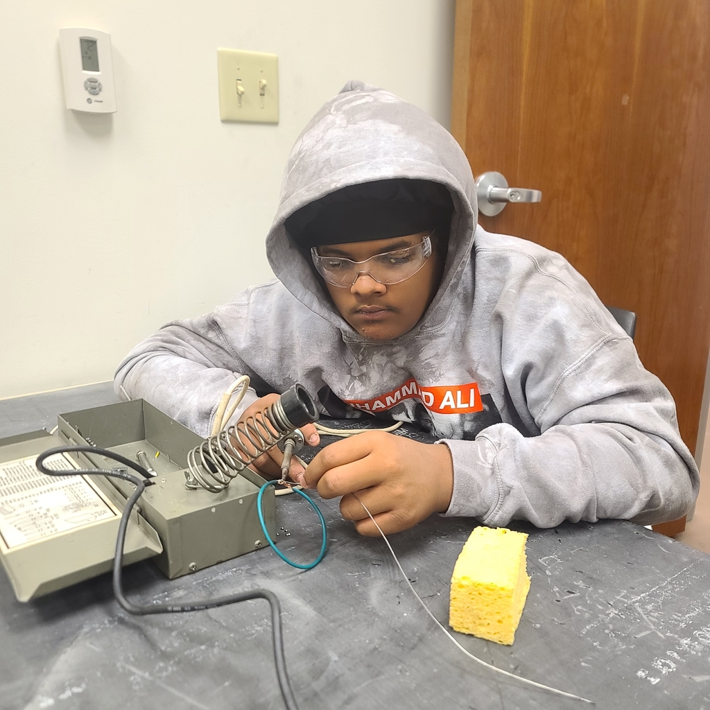 Mrs. Chott took a group of 8th grade students to State Technical College for an exciting day of exploring careers in Transportation, Utilities & Power, and Agricultural Construction